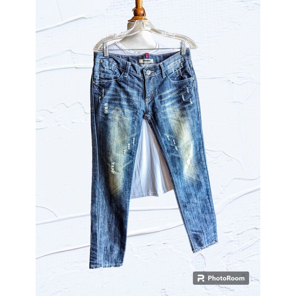 August straight leg distressed jeans   Sz XL